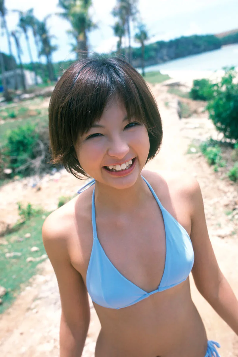 [Mặt trước] Sách ảnh "What's Up!" của Rina Nagasaki - 25