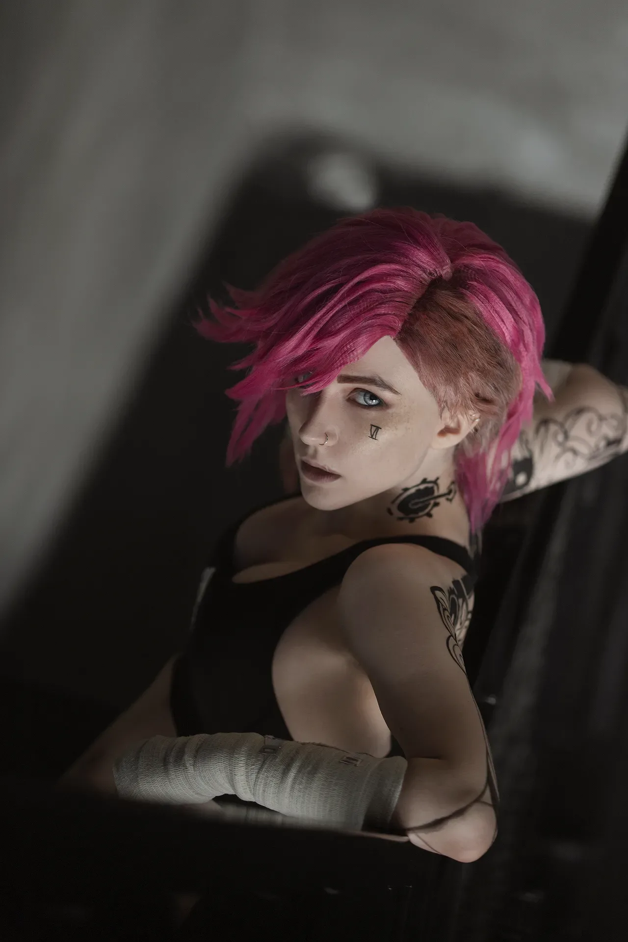 Mik Allen – Caitlyn và Vi - 11