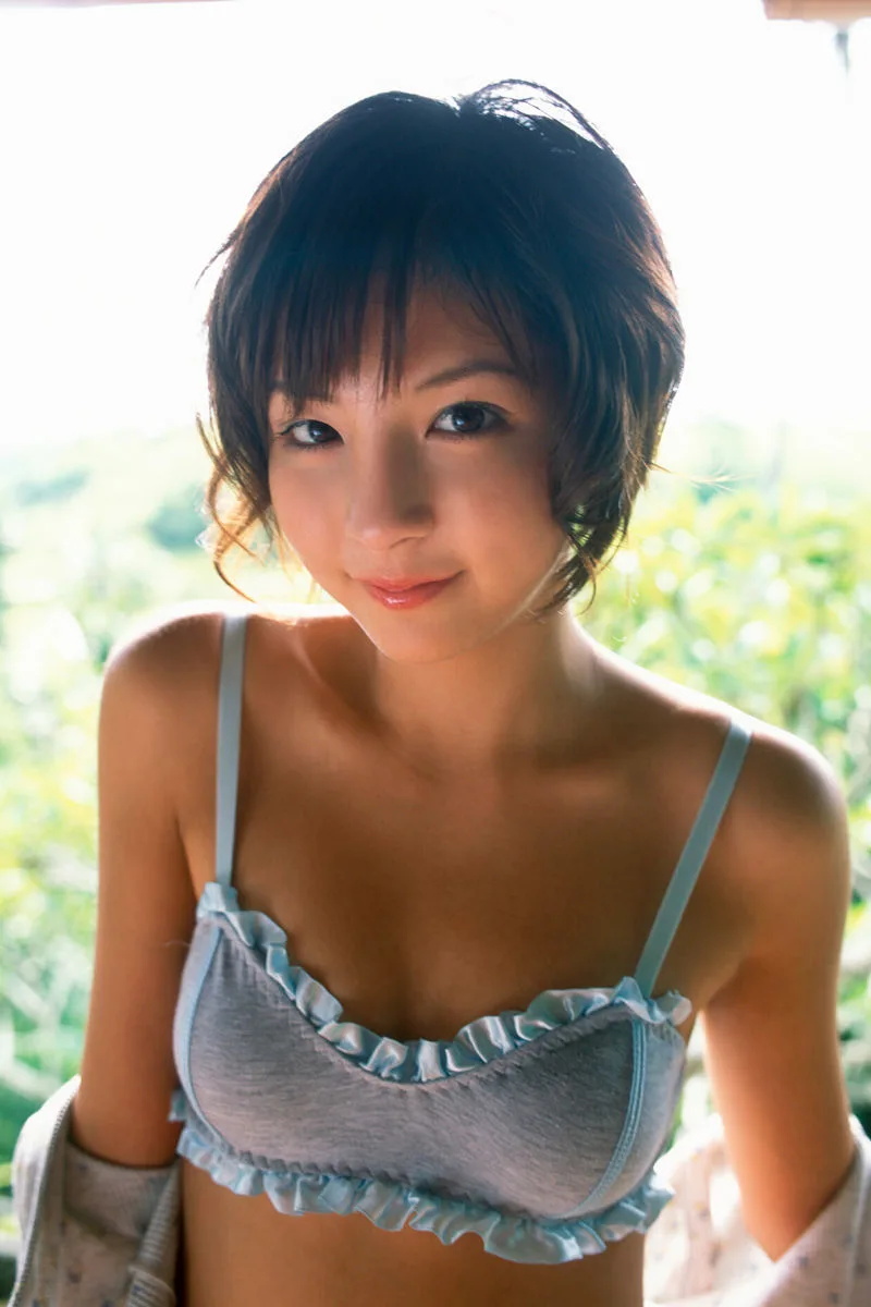 [Mặt trước] Sách ảnh "What's Up!" của Rina Nagasaki - 9