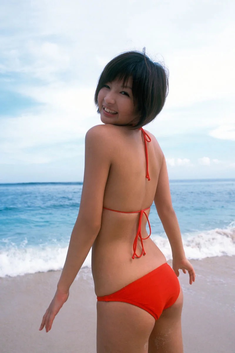 [Mặt trước] Sách ảnh "What's Up!" của Rina Nagasaki - 11